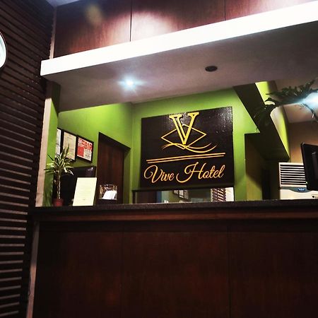 Vive Hotel Makati City Dış mekan fotoğraf