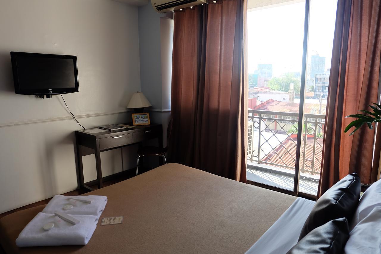 Vive Hotel Makati City Oda fotoğraf