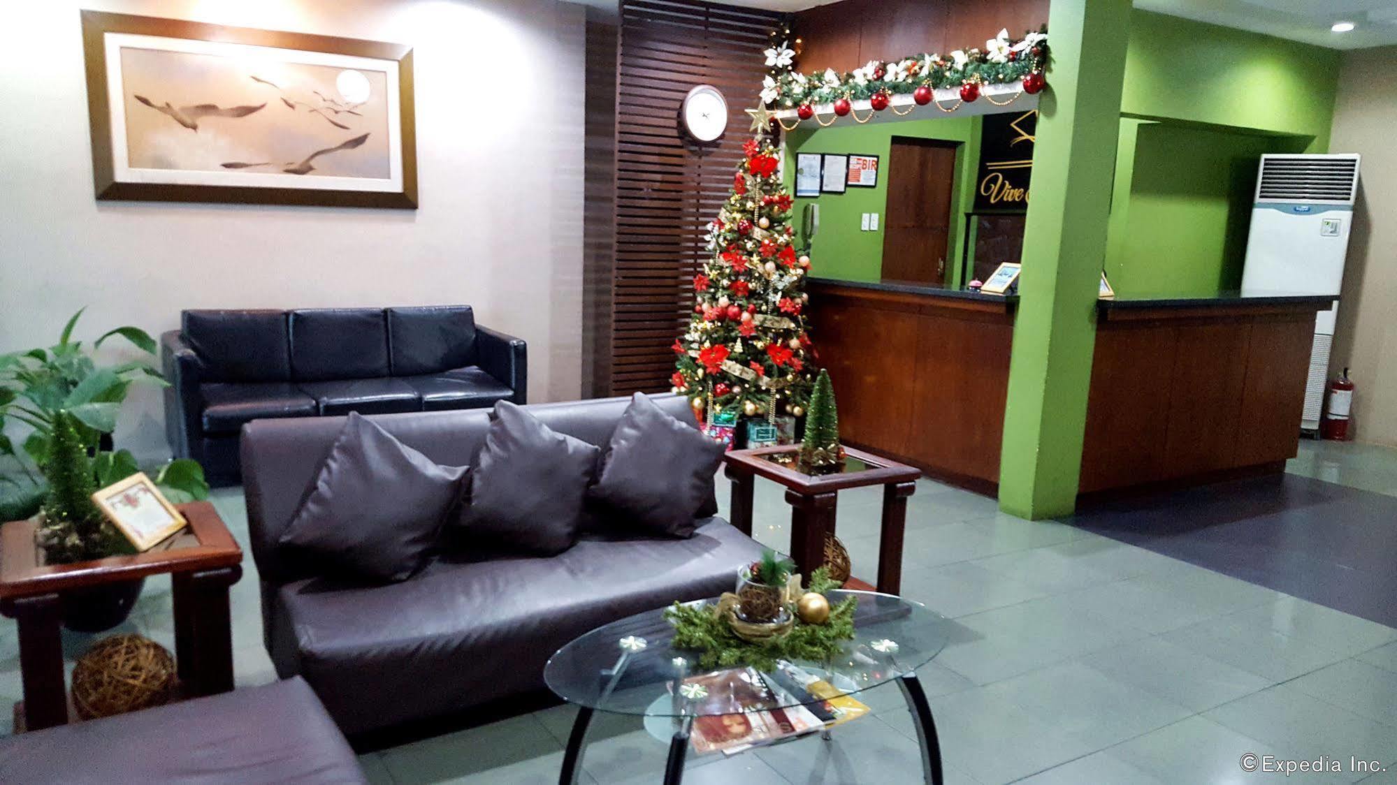Vive Hotel Makati City Dış mekan fotoğraf
